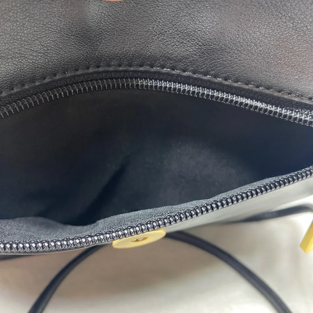 Giani Bernini Black Leather‎ Crossbody Bag Small Shoulder Purse Lovely
